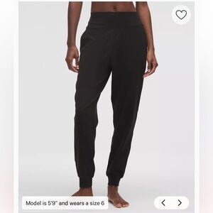 Lululemon Align High-Rise Black Joggers